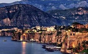 Gocce Villas - Skyline Sorrento Views In The Heart Of Sorrento
